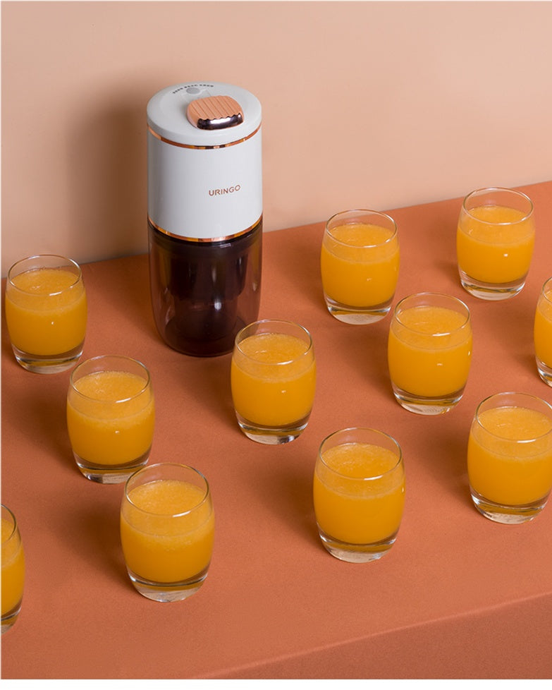 Colorful Dingdong Household Small Juice Squeezer Z1